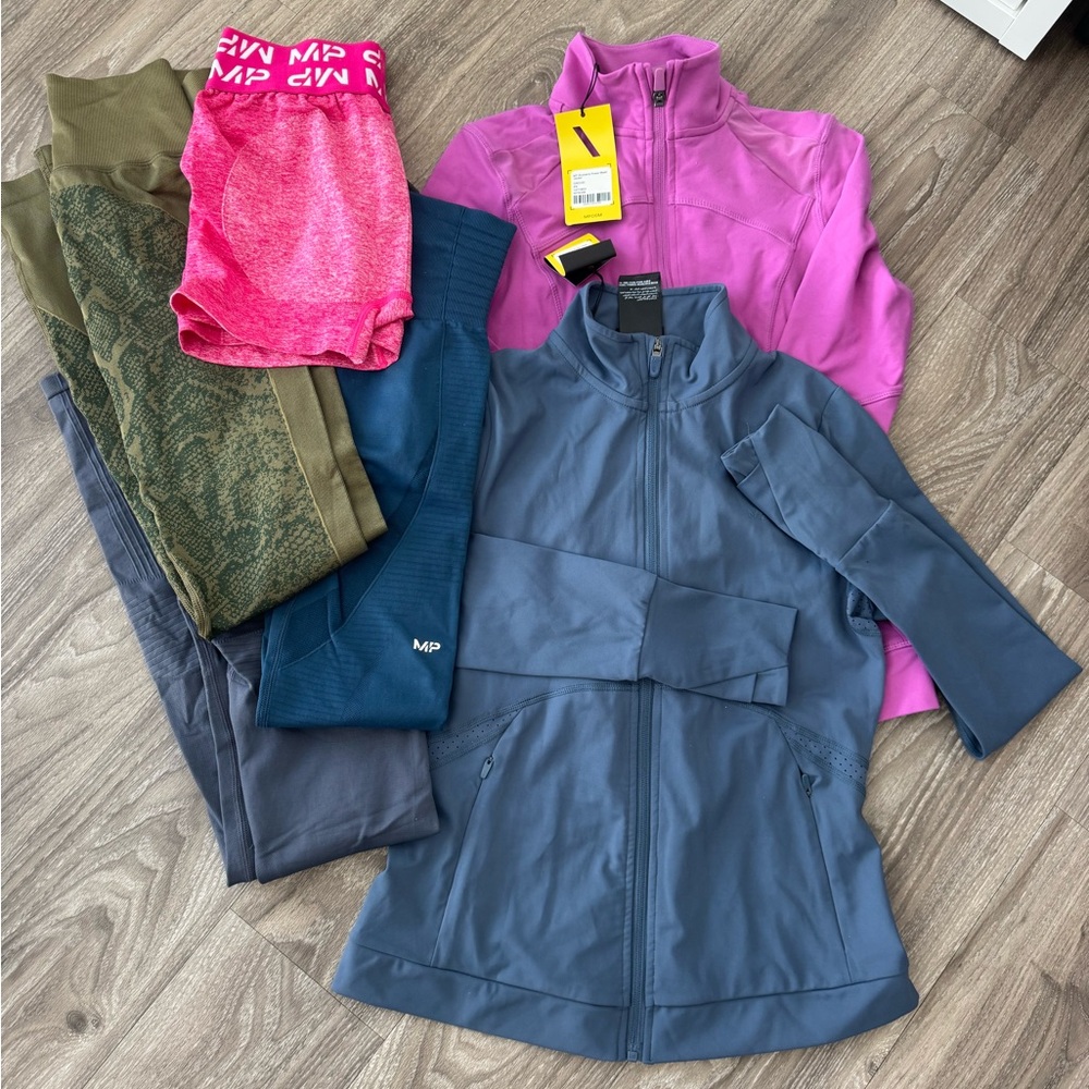 Bundle of workout outfits (My Protein)